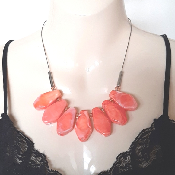 **3/$25** Lovely Coral and Silvertone Adjustable Necklace - Picture 2 of 4